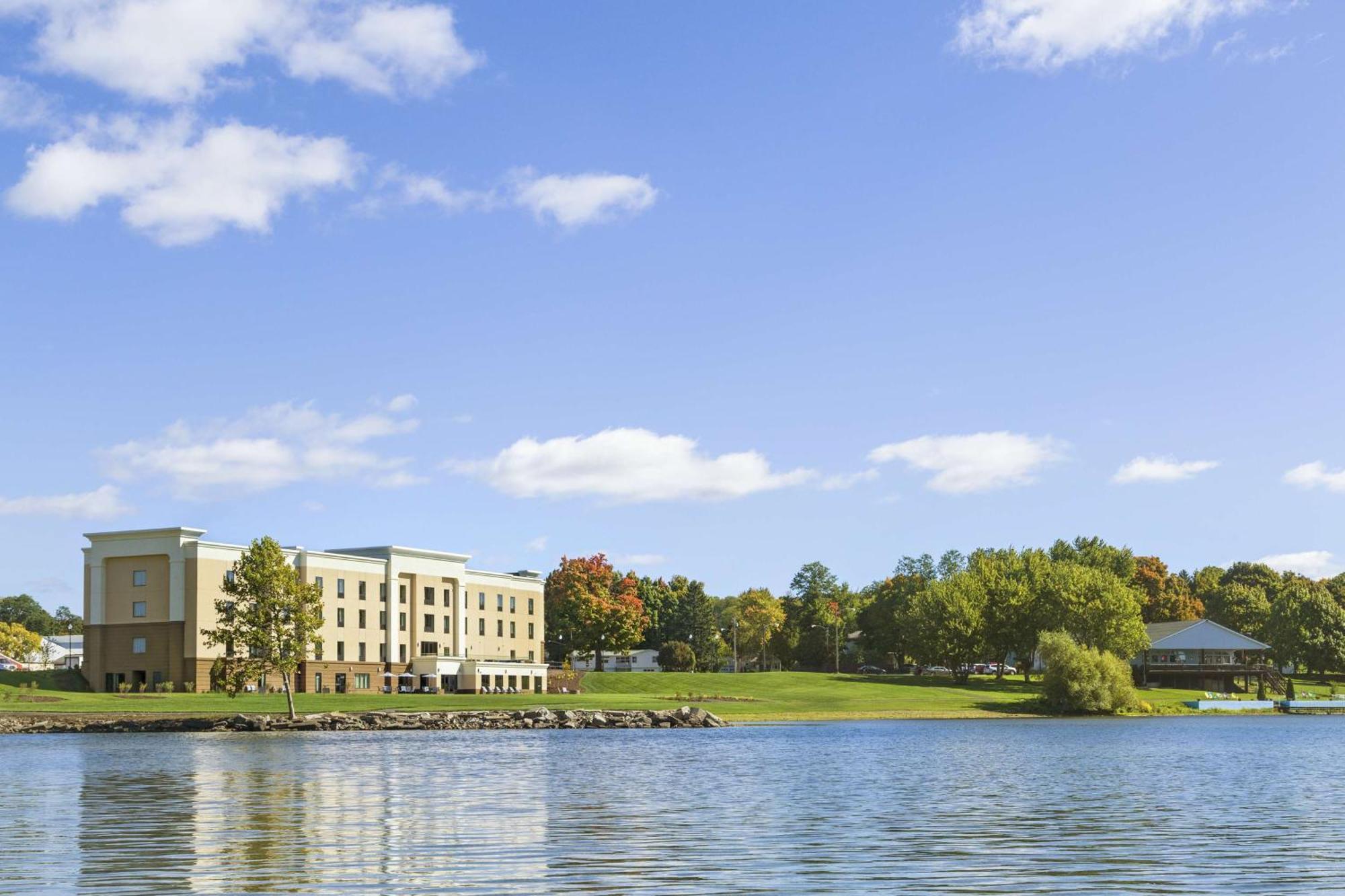 Hampton Inn Penn Yan, Ny Екстер'єр фото